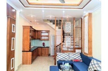 SIÊU PHẨM! Nhà Giải Phóng mới KOONG, GẦN PHỐ, Ô TÔ, 32m2x5T,giá 3,85 tỷ
